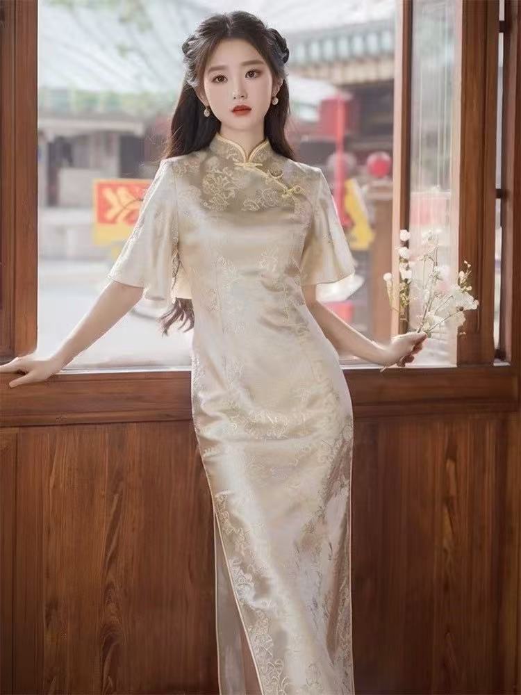 Retro Chinese style hip hugging skirt