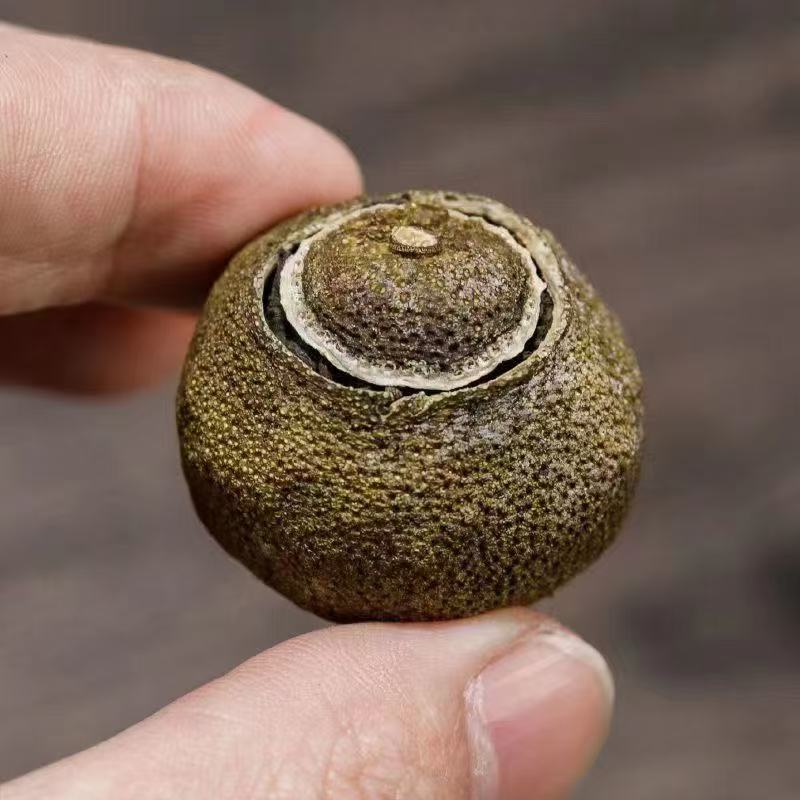 Green tangerine Pu 'er health-preserving tea